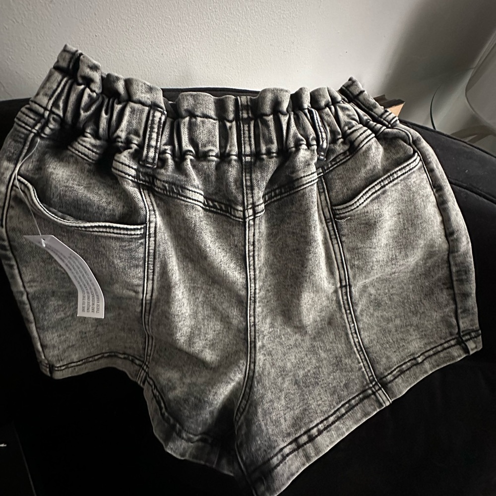 High waisted acid wash shorts. NWT